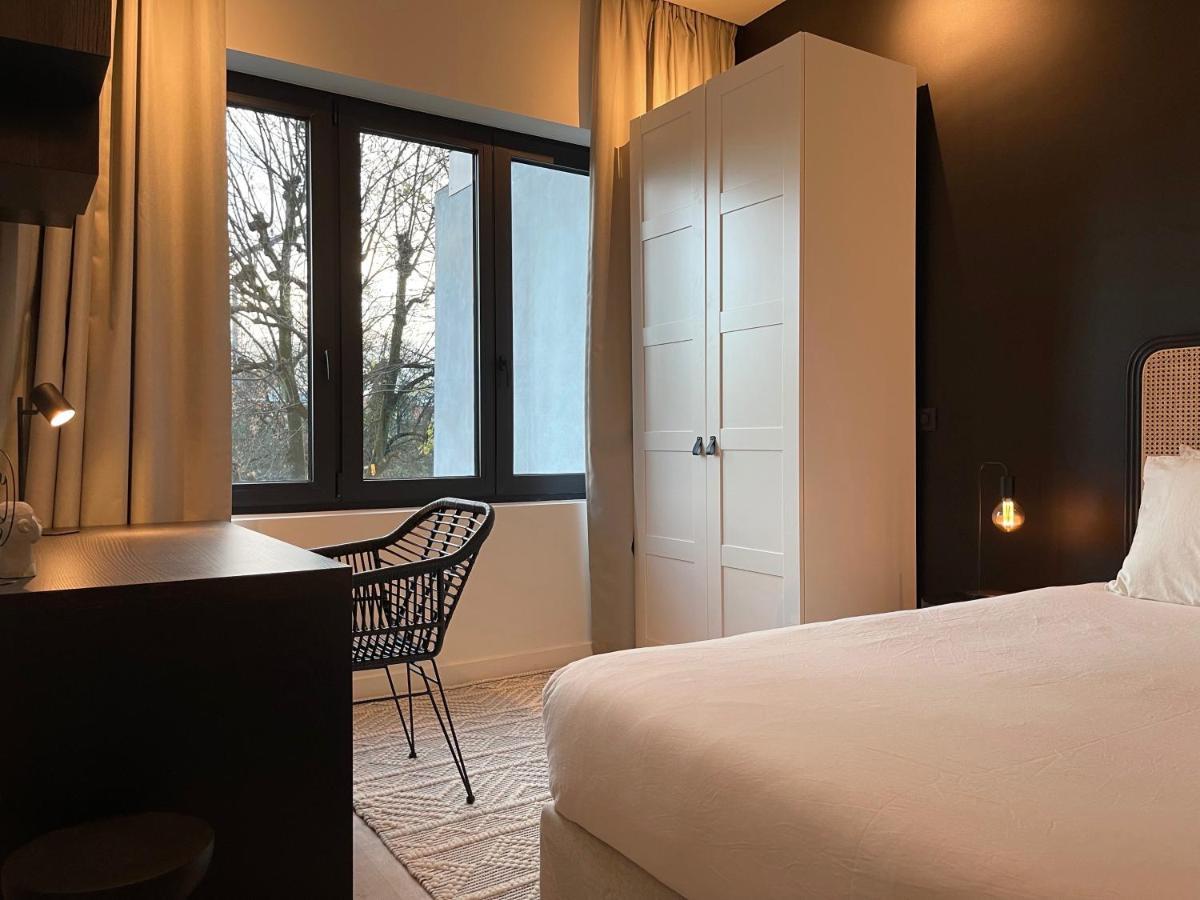 3 Bedroom Art-nouveau With Free Parking Ghent