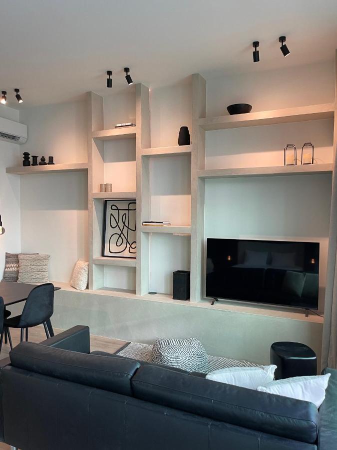 3 Bedroom Art-nouveau With Free Parking * Ghent