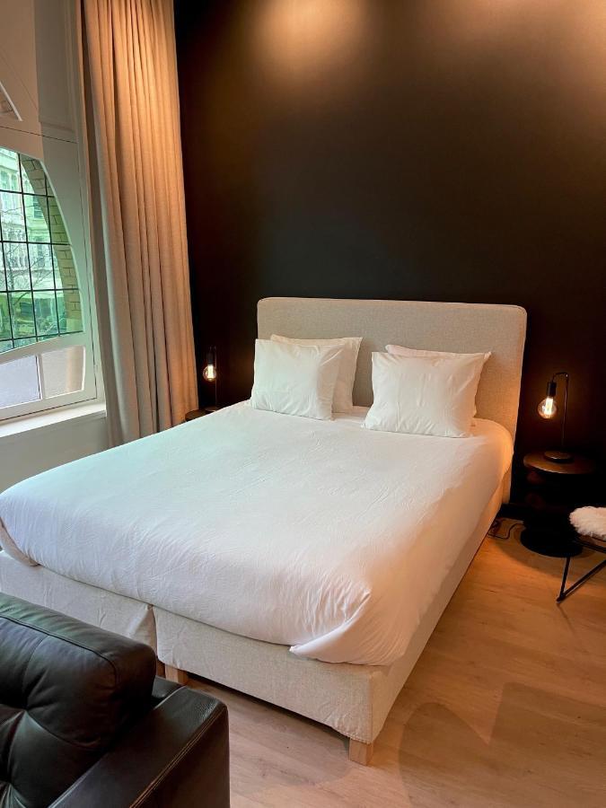 3 Bedroom Art-nouveau With Free Parking Apartment Ghent